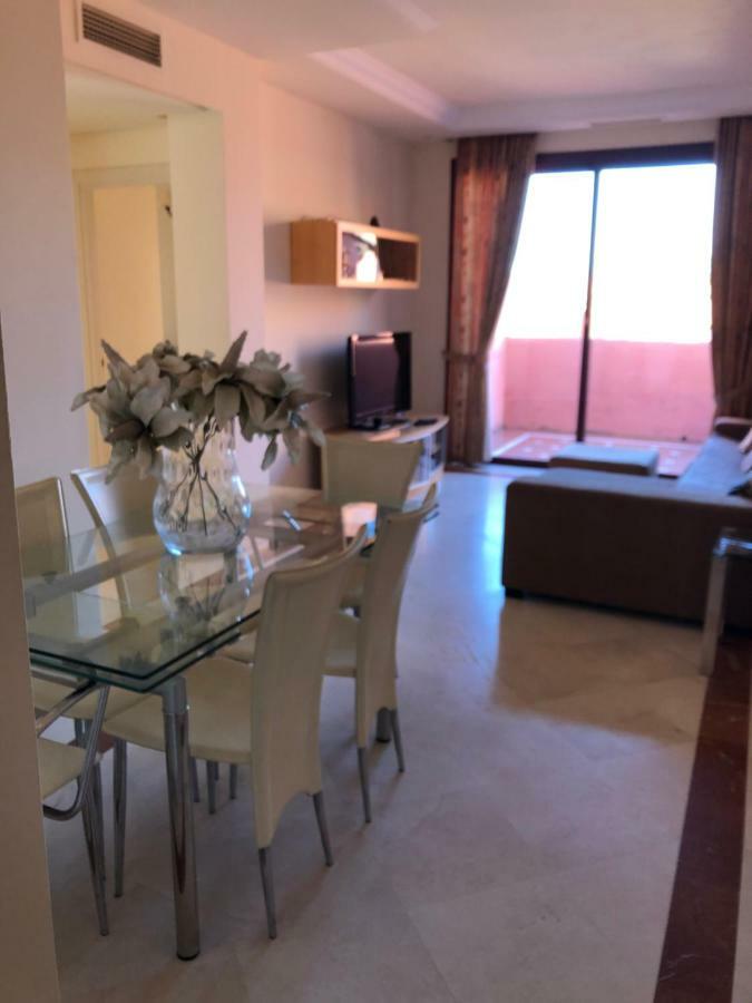 Estrelicia Apartment Marbella Exterior photo