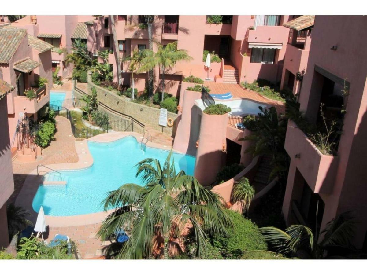 Estrelicia Apartment Marbella Exterior photo