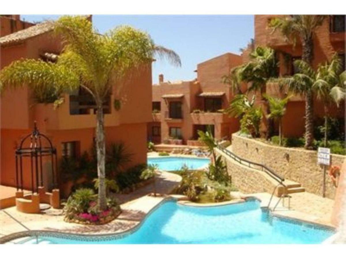 Estrelicia Apartment Marbella Exterior photo